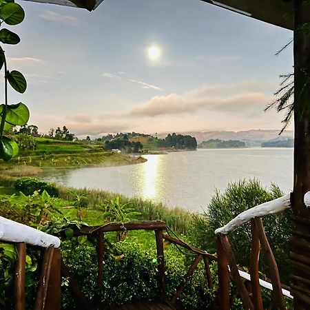 Lake Bunyonyi Rock Resort Kabale Екстериор снимка