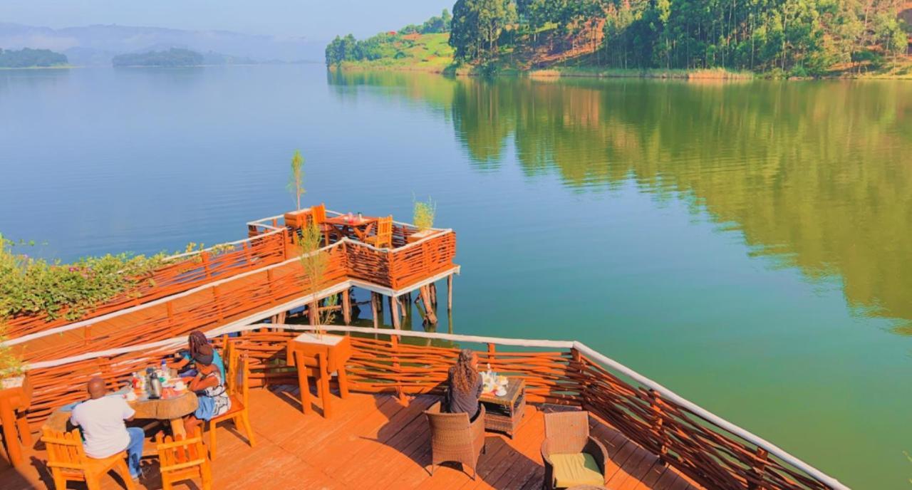 Lake Bunyonyi Rock Resort Kabale Екстериор снимка