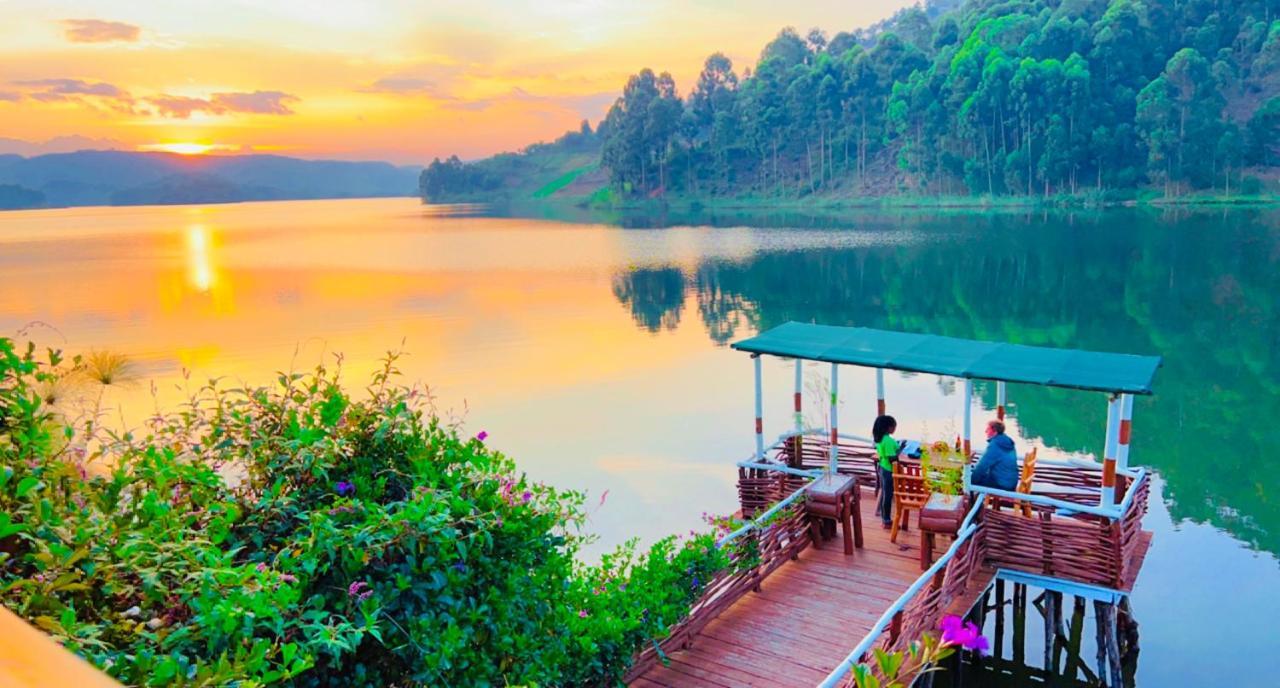 Lake Bunyonyi Rock Resort Kabale Екстериор снимка