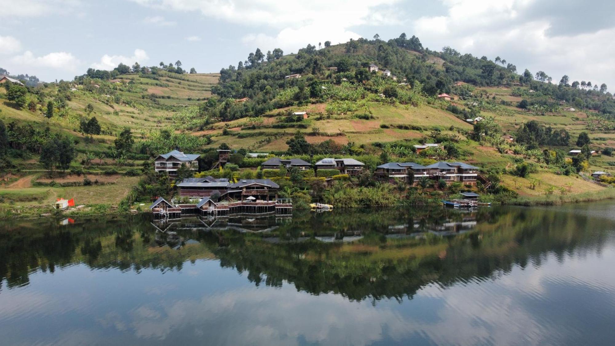 Lake Bunyonyi Rock Resort Kabale Екстериор снимка
